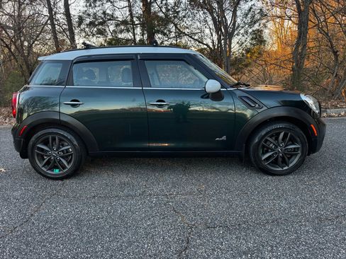 Used 2012 MINI Cooper Countryman S image 3