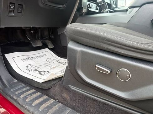 Used 2017 Ford F150 XLT w/ Equipment Group 301A Mid AWD/4WD image 25