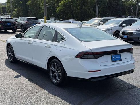 Certified 2025 Honda Accord EX-L image 3