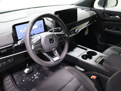 New 2025 Honda Prologue EX image 21