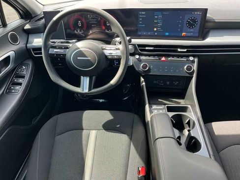 Used 2024 Hyundai Sonata SEL FWD image 15