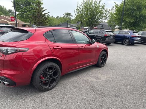Used 2024 Alfa Romeo Stelvio Quadrifoglio w/ Active Assist Plus Package AWD/4WD image 4