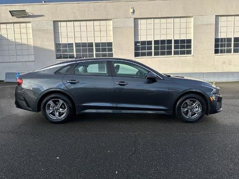 Used 2024 Kia K5 LXS image 8