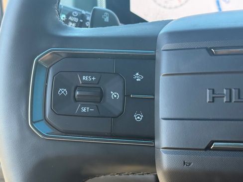 Used 2024 GMC Hummer EV 3X w/ Omega Edition AWD/4WD image 14