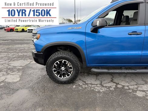 Used 2023 Chevrolet Silverado 1500 ZR2 w/ Technology Package image 11