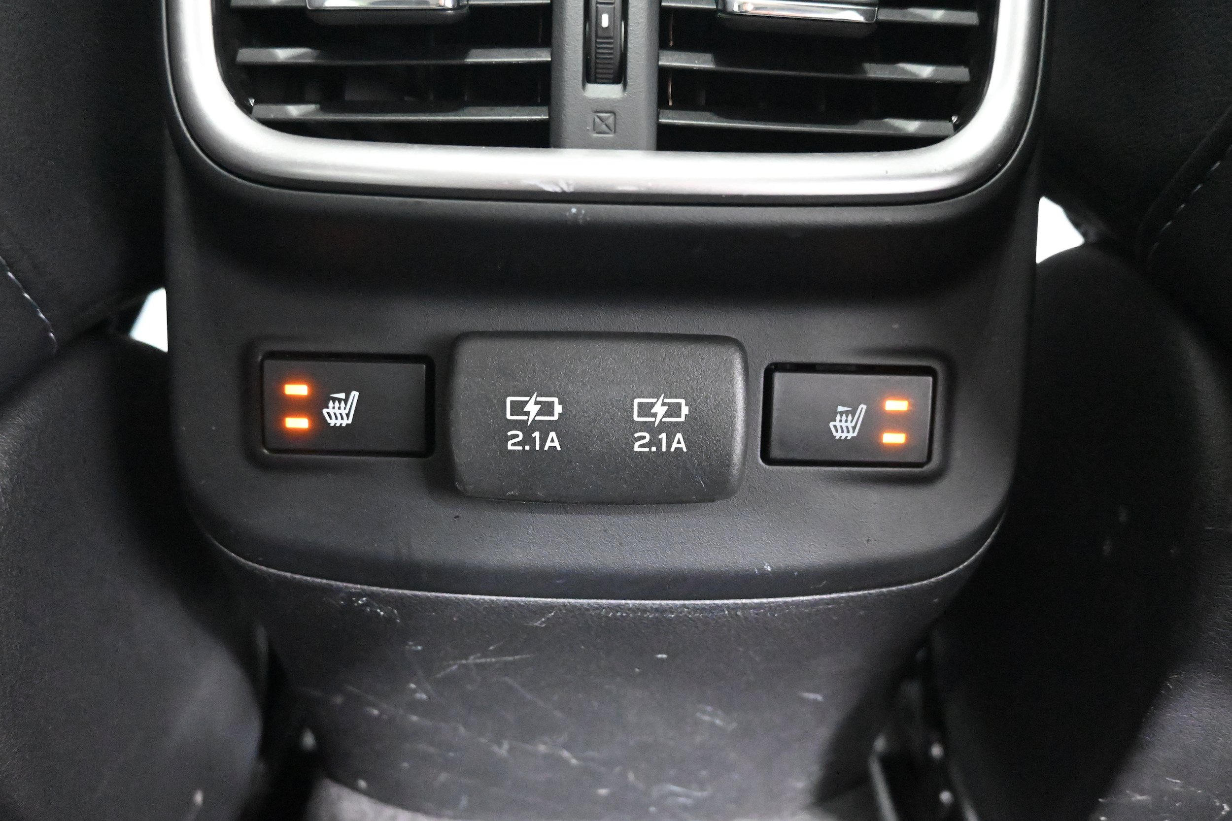 Used 2020 Subaru Outback Limited AWD/4WD image 31