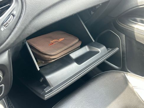 Used 2018 Jeep Compass Latitude w/ Popular Equipment Group image 35