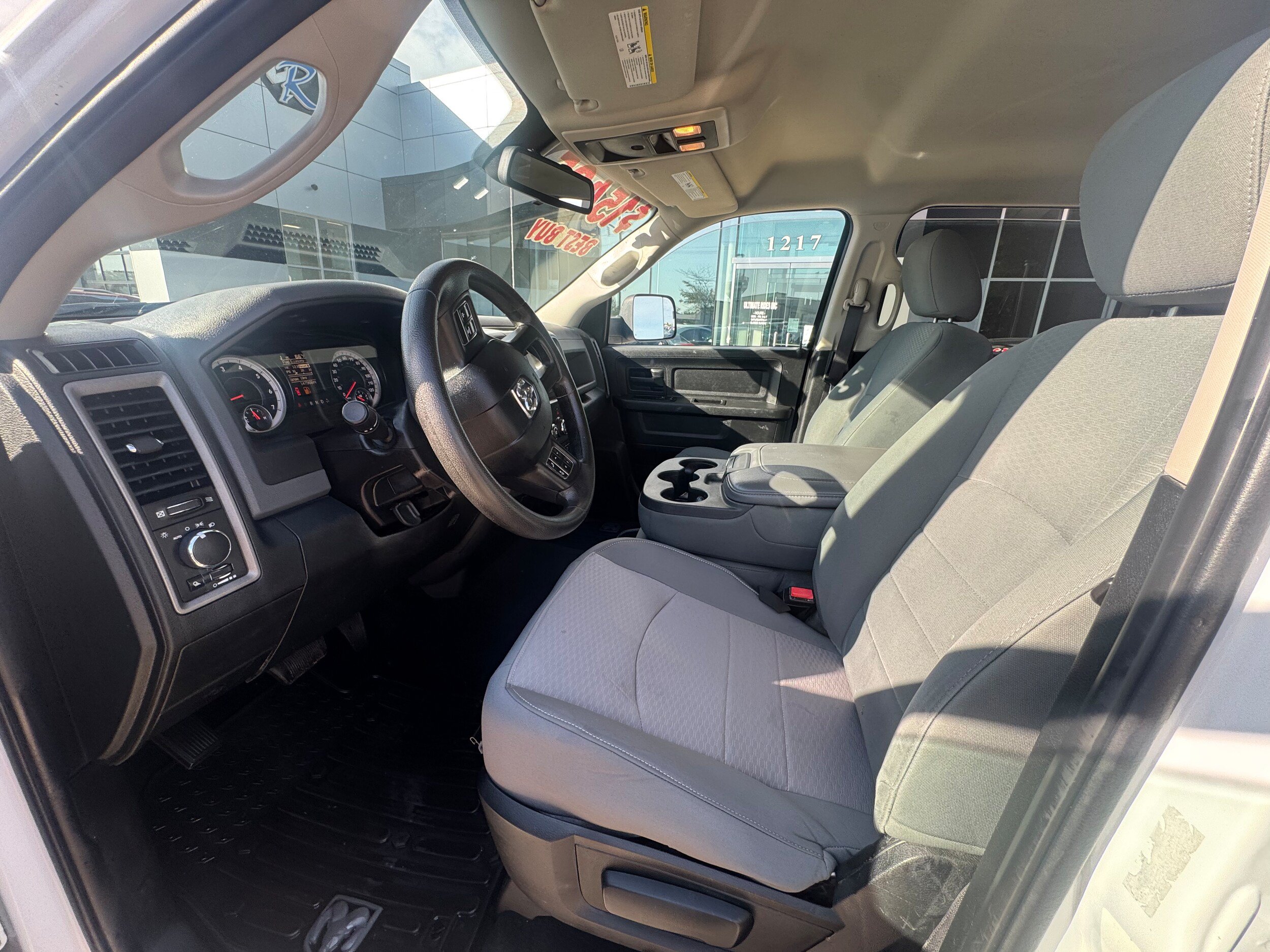 Used 2015 RAM 2500 Tradesman w/ Snow Chief Group AWD/4WD image 8