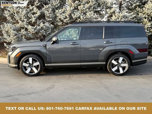 Used 2025 Hyundai Santa Fe Limited image 4