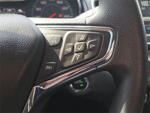Used 2017 Chevrolet Cruze LT w/ Convenience Package image 22