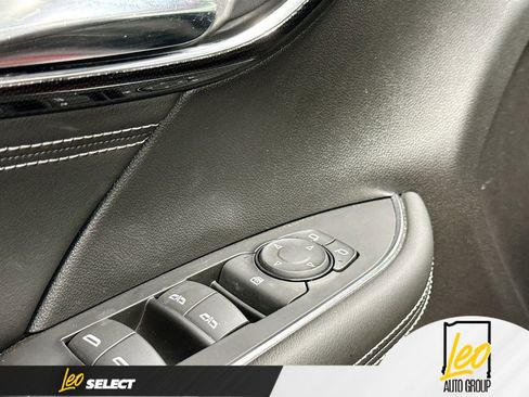 Used 2023 Buick Envision Preferred w/ Sport Touring Package image 17