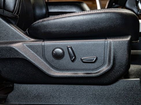 Used 2021 Ford F450 Lariat w/ Lariat Ultimate Package image 27