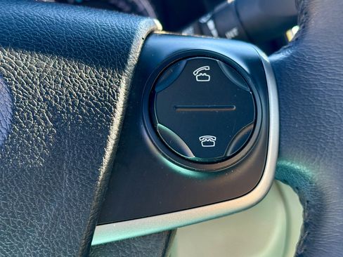 Used 2012 Toyota Camry XLE image 15