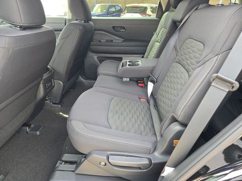 New 2026 Nissan Pathfinder SV AWD/4WD image 12
