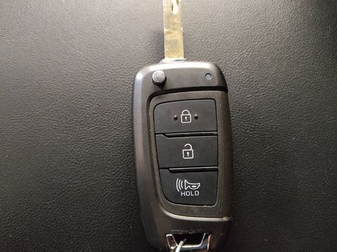 Used 2022 Hyundai Palisade SE FWD image 32