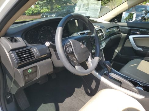 Used 2015 Honda Accord EX image 10