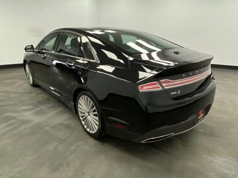 Used 2017 Lincoln MKZ Reserve image 4