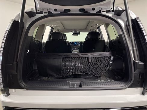 New 2026 Hyundai Ioniq 9 Limited image 10