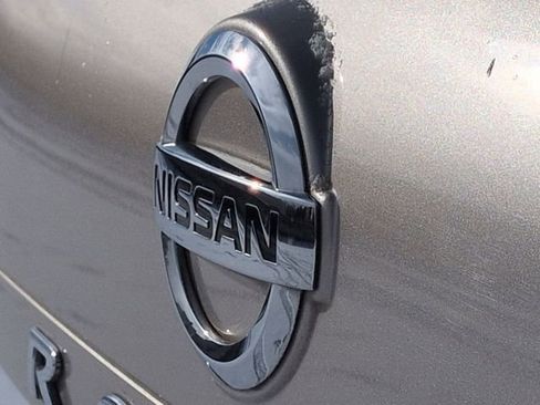 Used 2021 Nissan Rogue Platinum image 28