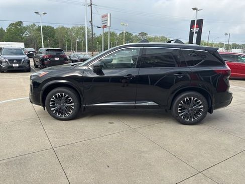 New 2026 Nissan Rogue Platinum AWD/4WD image 4