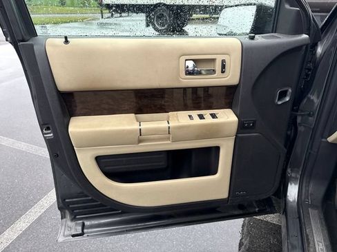 Used 2019 Ford Flex Limited w/ Equipment Group 303A AWD/4WD image 25