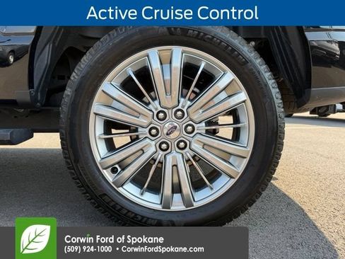 Certified 2025 Ford F150 Platinum w/ Equipment Group 703A Plus AWD/4WD image 10