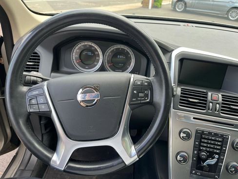 Used 2013 Volvo XC60 3.2 AWD/4WD image 12