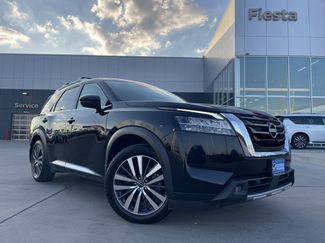 Certified 2022 Nissan Pathfinder Platinum w/ Cargo Package video 1