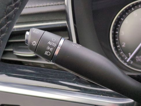 Certified 2024 Cadillac XT5 Premium Luxury image 24