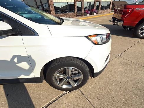 Used 2022 Ford Edge SEL w/ Convenience Package AWD/4WD image 22