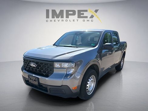 Used 2025 Ford Maverick XL w/ Equipment Group 102A AWD/4WD image 1