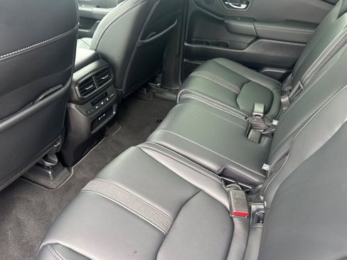 Certified 2025 Honda Pilot EX-L image 14