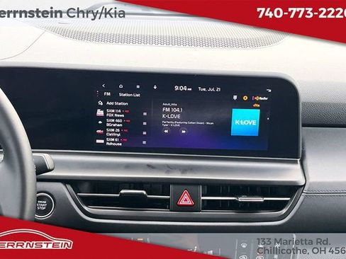 Used 2024 Kia Seltos EX FWD image 9