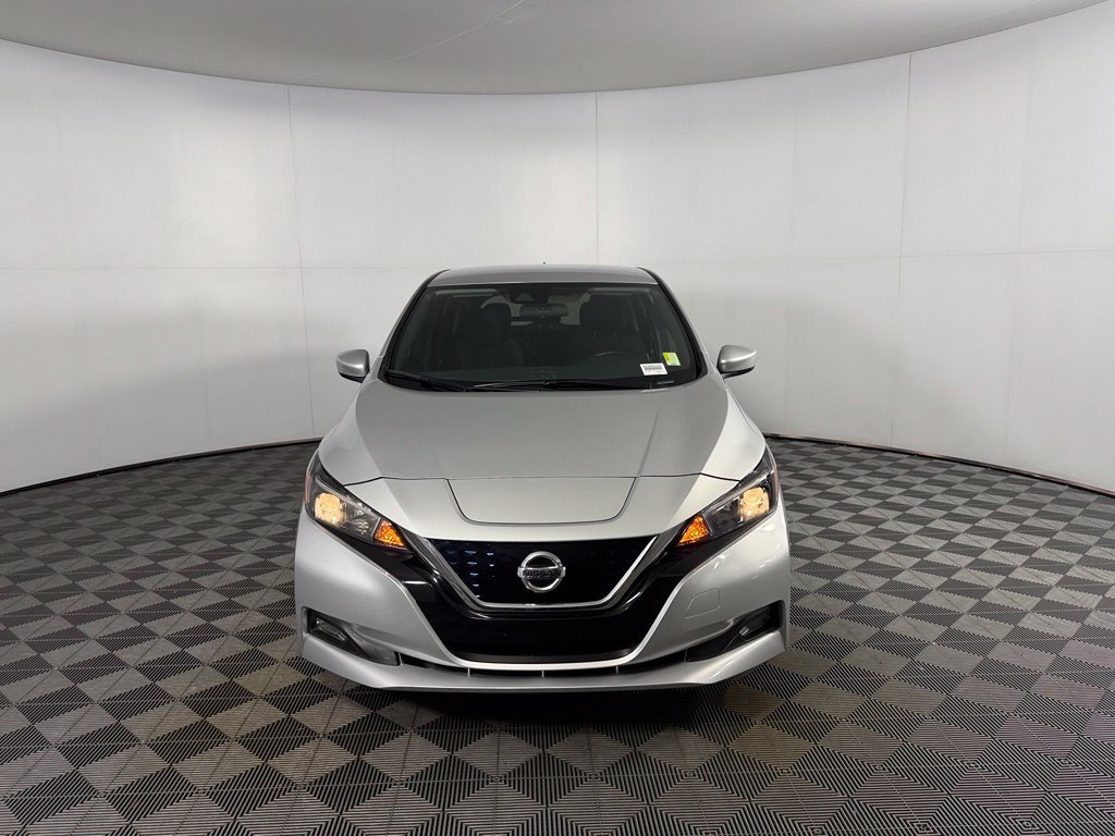 Used 2022 Nissan Leaf SV FWD image 4