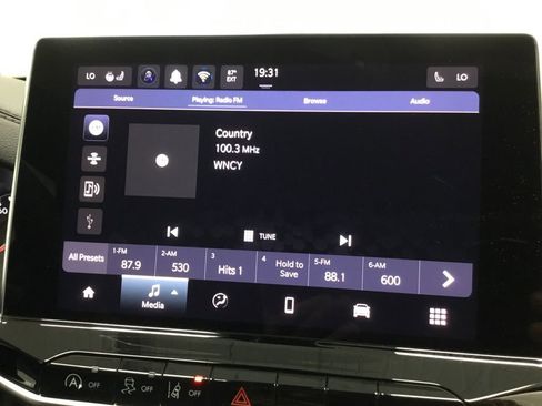 New 2026 Jeep Compass Latitude w/ Quick Order Package 29K image 32