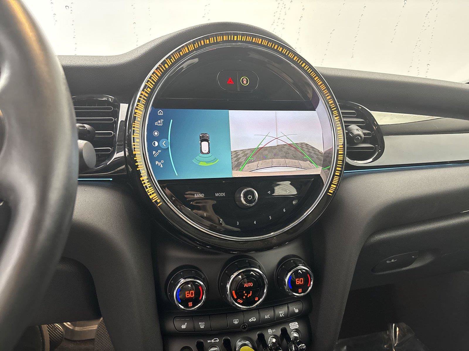 Used 2024 MINI Cooper SE FWD image 29