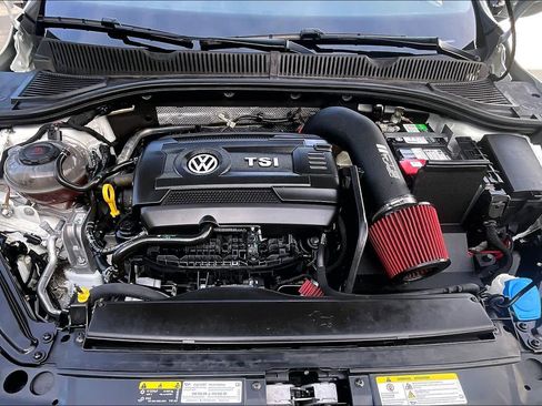 Used 2024 Volkswagen Jetta GLI Autobahn image 31