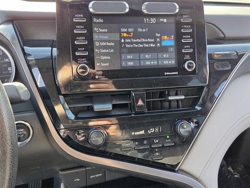 Used 2024 Toyota Camry LE w/ Convenience Package image 16