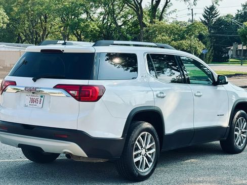 Used 2017 GMC Acadia SLE AWD/4WD image 8