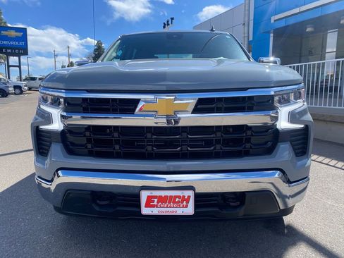 Used 2024 Chevrolet Silverado 1500 LT AWD/4WD image 8