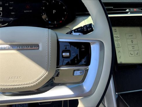 New 2026 Land Rover Range Rover SE AWD/4WD image 18