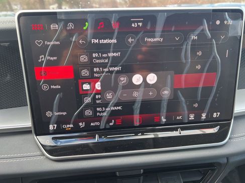 New 2026 Volkswagen Tiguan SE AWD/4WD image 24