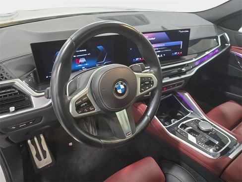 Used 2024 BMW X6 xDrive40i image 16