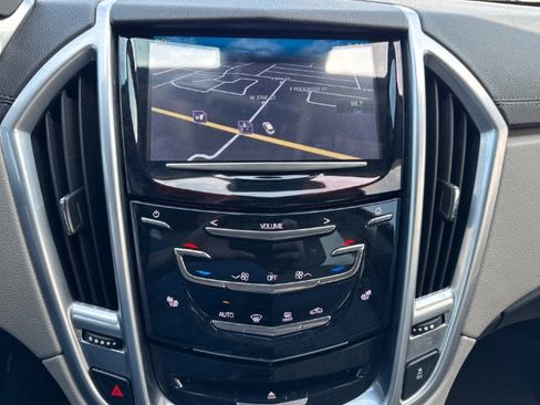 Used 2014 Cadillac SRX Luxury w/ Driver Awareness Package AWD/4WD image 19