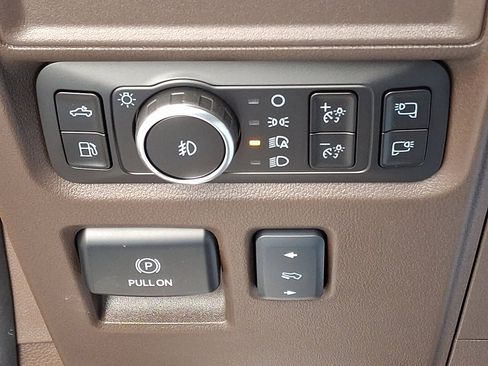 Used 2025 Ford F150 King Ranch image 28