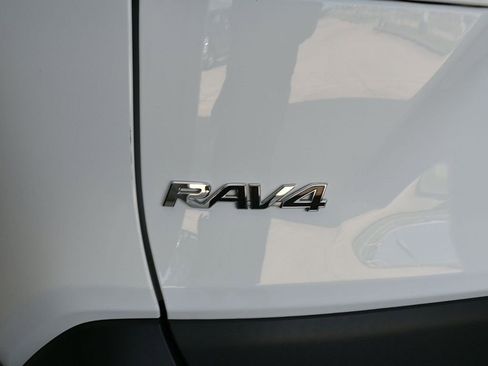 Certified 2024 Toyota RAV4 XLE image 5