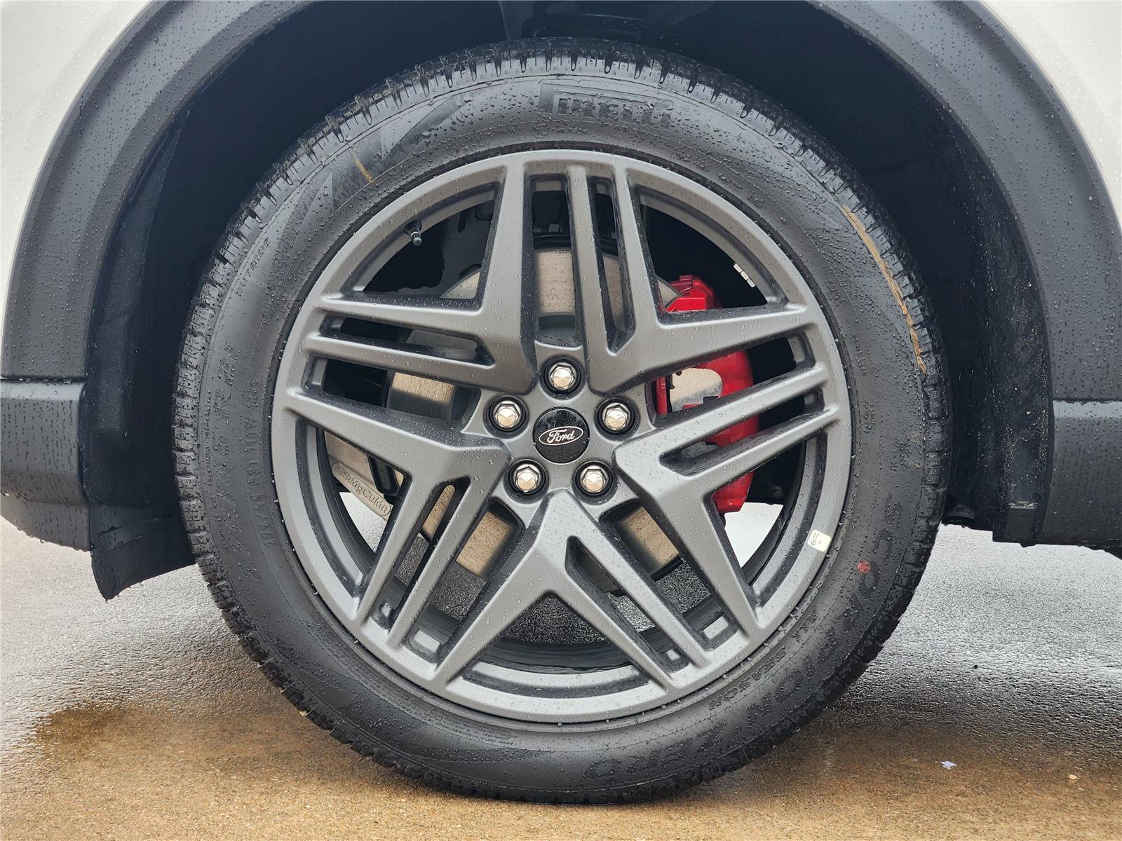 New 2026 Ford Explorer ST-Line w/ ST-Line Street Pack RWD image 7