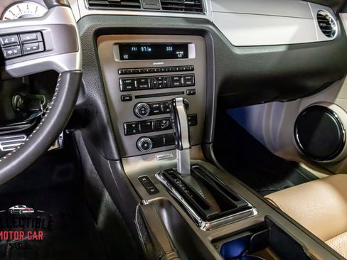 Used 2011 Ford Mustang GT Premium image 79