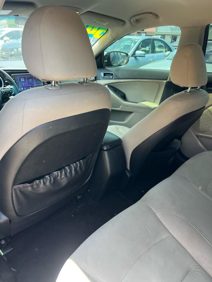 Used 2015 Kia Optima LX FWD image 6