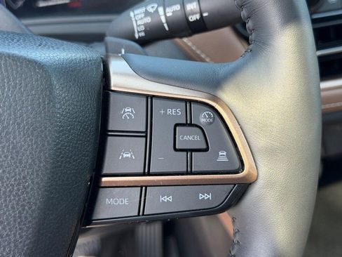 Certified 2025 Toyota Grand Highlander AWD Hybrid image 21